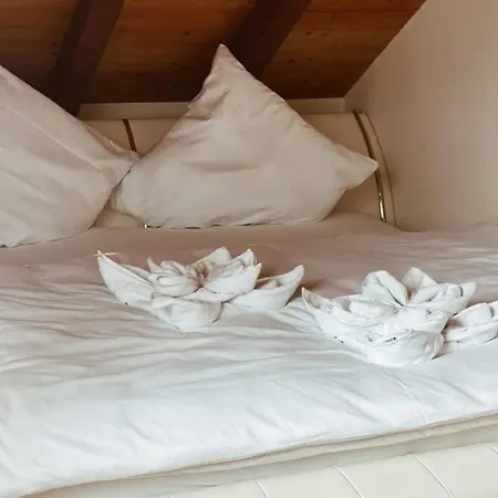 *dreilaendereck* Wifi+ Balkon+garage Basel Mulhouse Apartman Maulburg